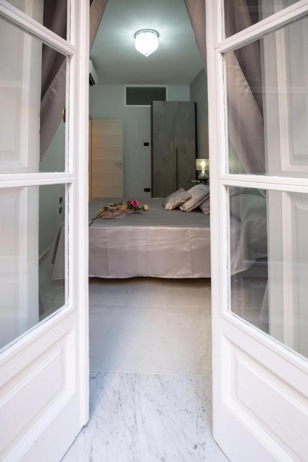 New In! Syrenuse At Santa Lucia Apartment Naples Luaran gambar